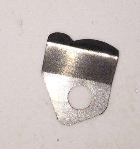 Blaszka podtrzymująca nici